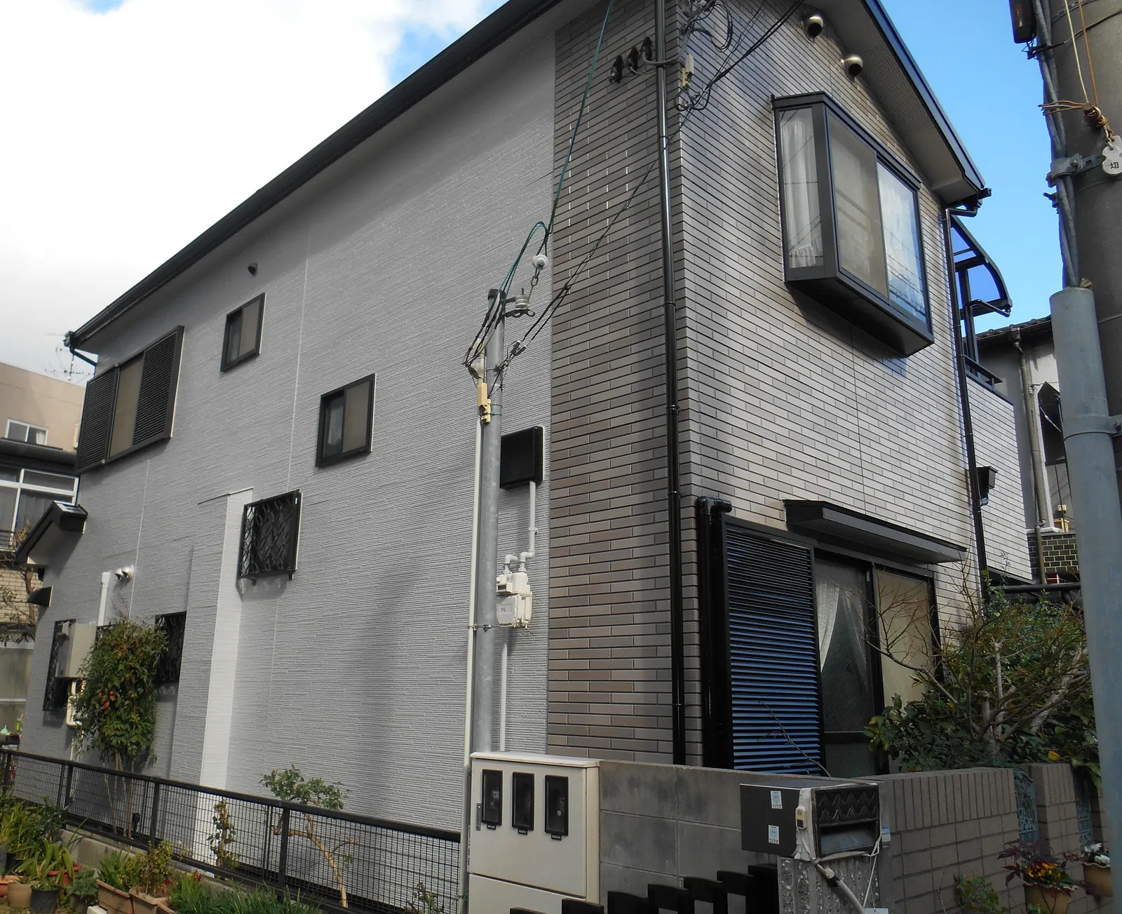 兵庫県尼崎市 E様邸の外壁塗装・施工後の写真2