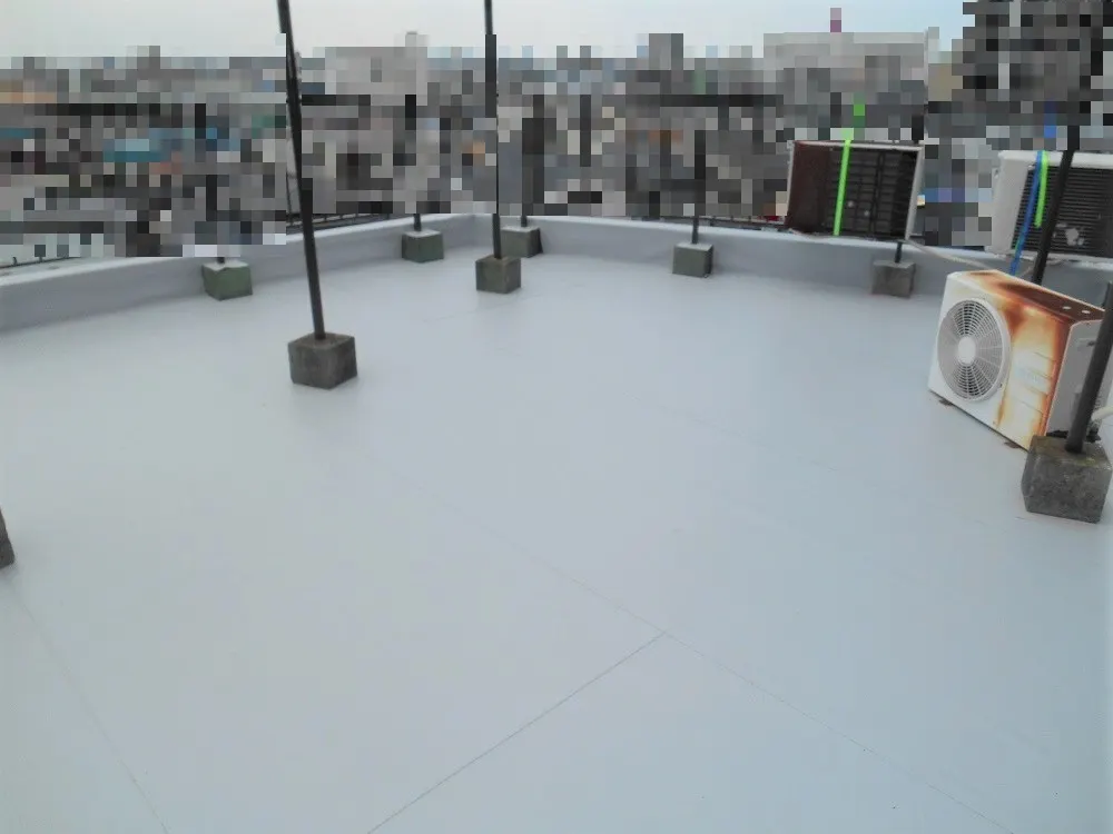 吹田市 Tビルの屋上シート防水工事・施工前の写真4